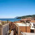 La Casa A Colori 리파리
