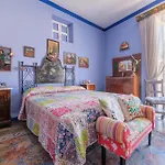 La Casa A Colori 게스트하우스 리파리