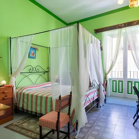 La Casa A Colori * Lipari (Isola Lipari)