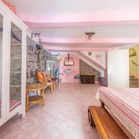 Guest house La Casa A Colori 3*