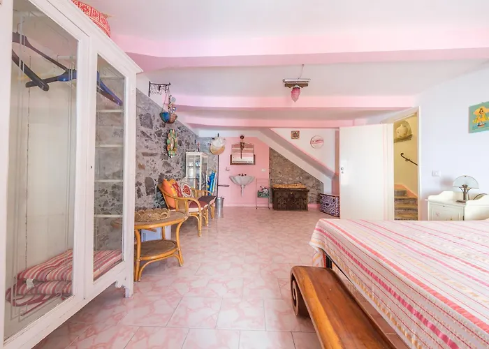 La Casa A Colori Casa de hóspedes Lípara