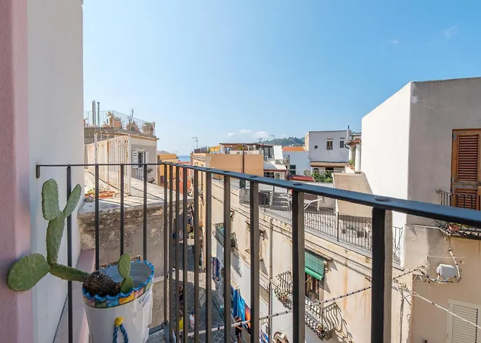 La Casa A Colori Lípara