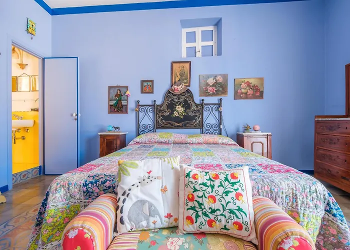 Guest house La Casa A Colori